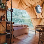 Heaven Reset Luksusowy Glamping Jacuzzi W Naturze Blisko Warszawy (adults Only) シャレー Korczew