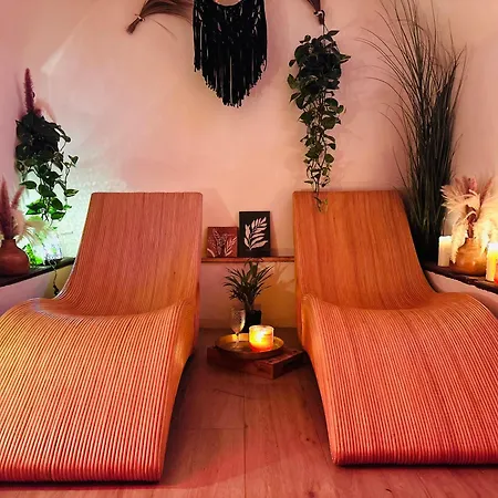 Heaven Reset & Spa & Sauny & Masaze - Adults-Only - Premium Glamping Z Jacuzzi Caloroczny Przy Rzece Chalet Korczew