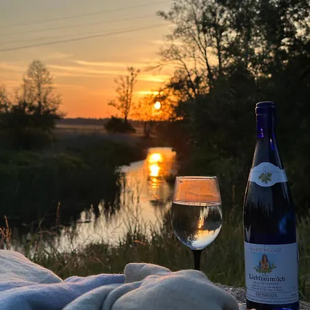Heaven Reset & Spa & Sauny & Masaze - Adults-Only - Premium Glamping Z Jacuzzi Caloroczny Przy Rzece Korczew