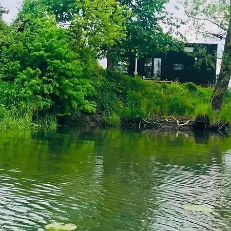 Magiczne Nad Rzeką Toczną Domek alpejski