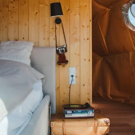 Heaven Reset Luksusowy Glamping Jacuzzi W Naturze Blisko Warszawy (adults Only) Chalet Korczew
