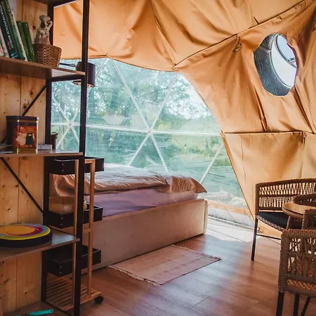 Heaven Reset Luksusowy Glamping Jacuzzi W Naturze Blisko Warszawy (adults Only) Alpehytte Korczew